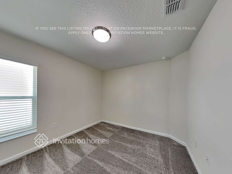 Building Photo - 4410 Holstein St