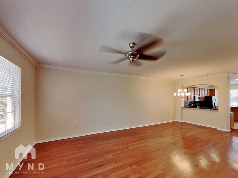 Building Photo - 10144 Arbor Run Dr