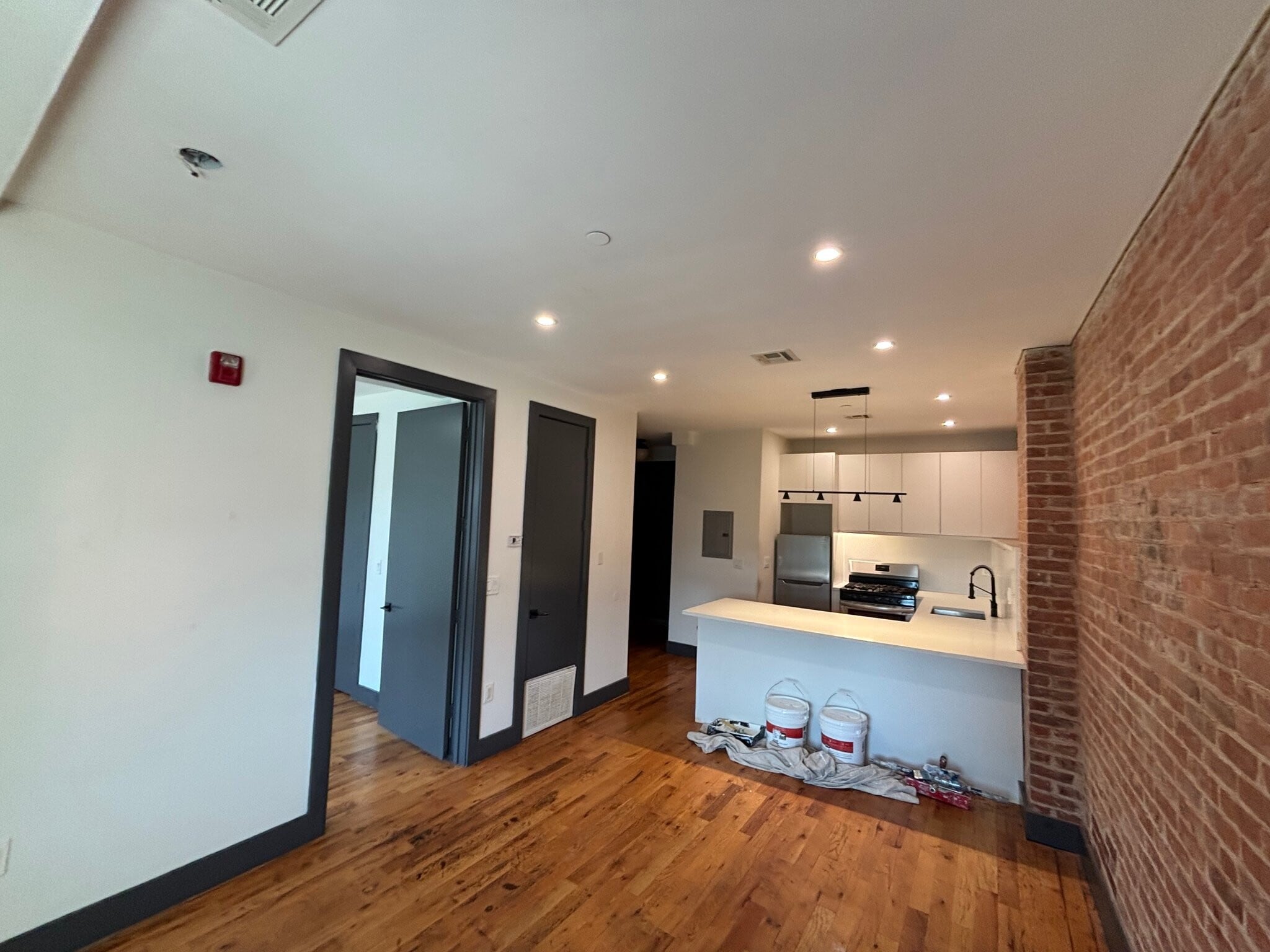 Building Photo - 568 Communipaw Ave