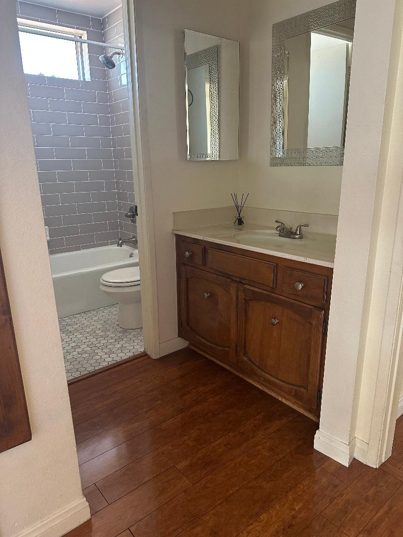 Building Photo - 1930 Junipero Ave