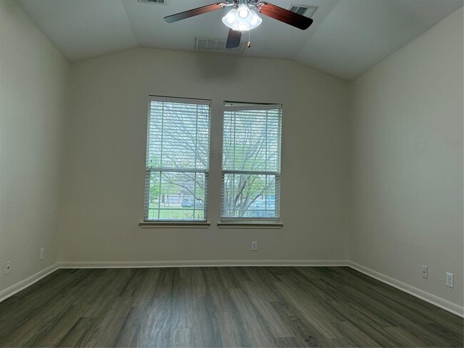 Building Photo - 885 Heritage Springs Trail