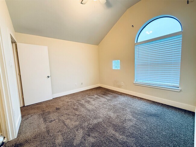 Building Photo - 9813 Cynthia Ann Ct