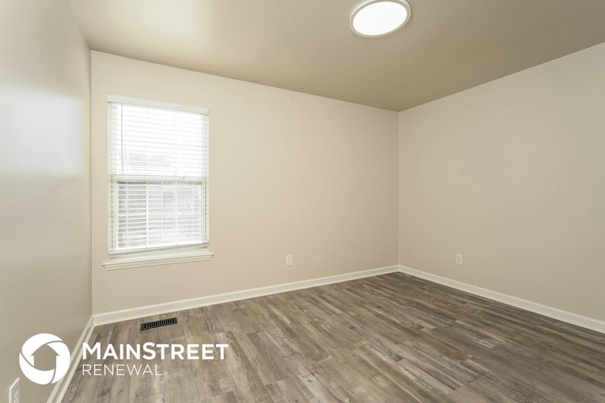 Building Photo - 2702 Camillia Cove