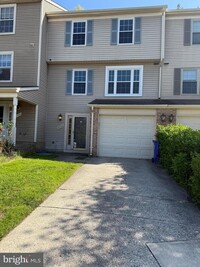 Building Photo - 8724 Ruppert Ct