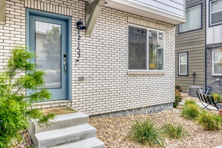 Building Photo - 12153 W 57th Ln