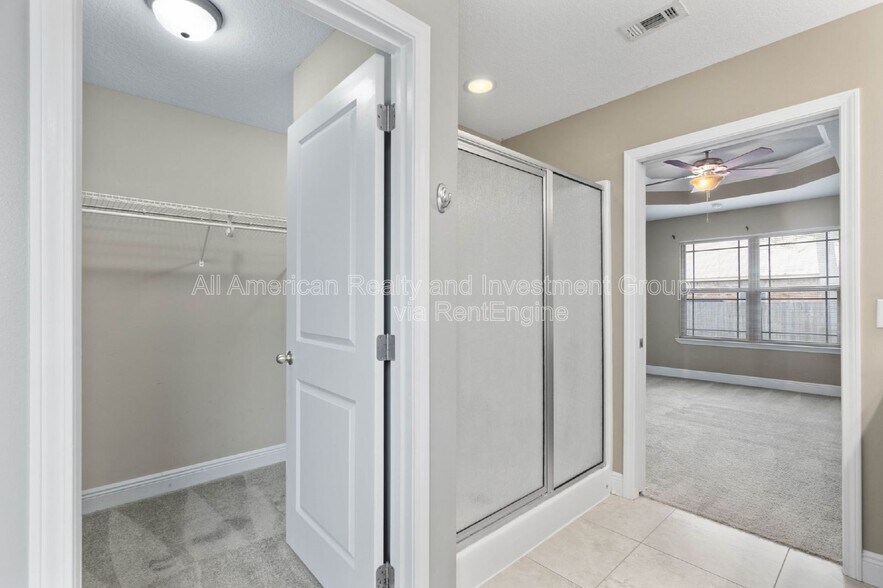 Building Photo - 247 Terrance Ln