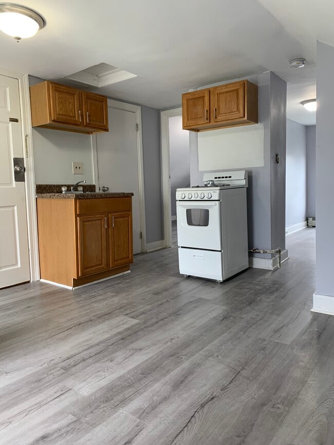 108 Capital St 108 Capital St Pawtucket RI 02860 Apartment Finder