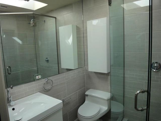 Building Photo - 6831 La Vista Dr