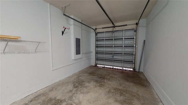Building Photo - 10428 NW 61st St