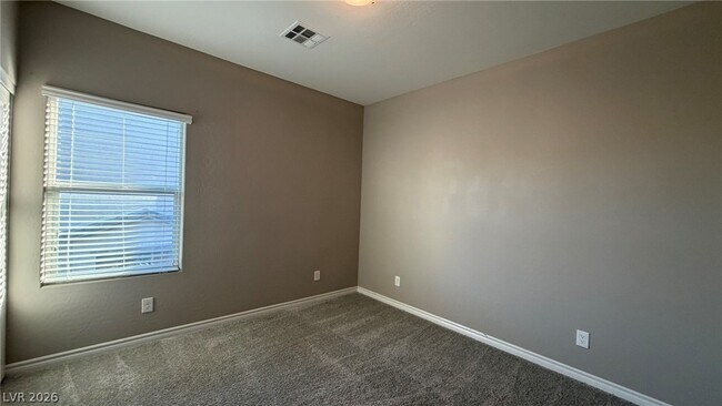 Building Photo - 6943 Denio Island St