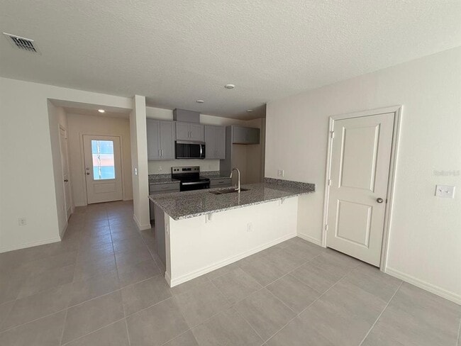 Building Photo - 16607 Luminary Lp