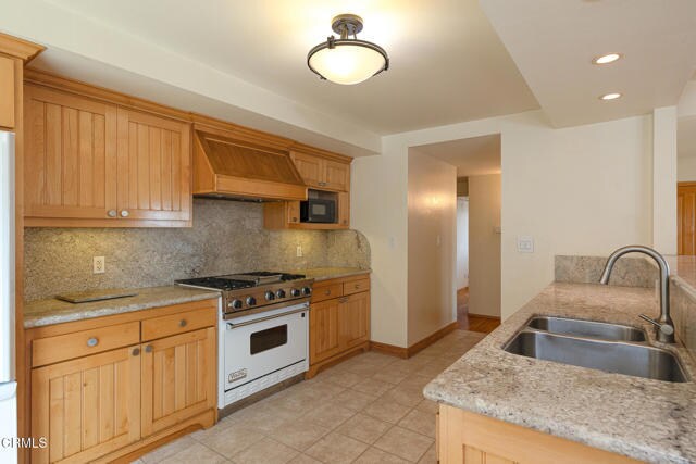 Building Photo - 505 Briarwood Terrace