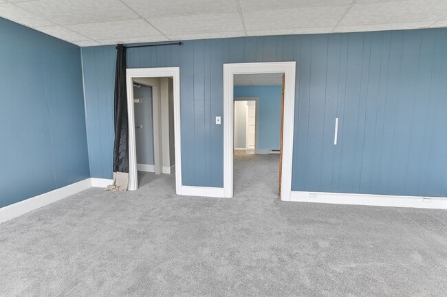 Building Photo - 1306 N 3rd St