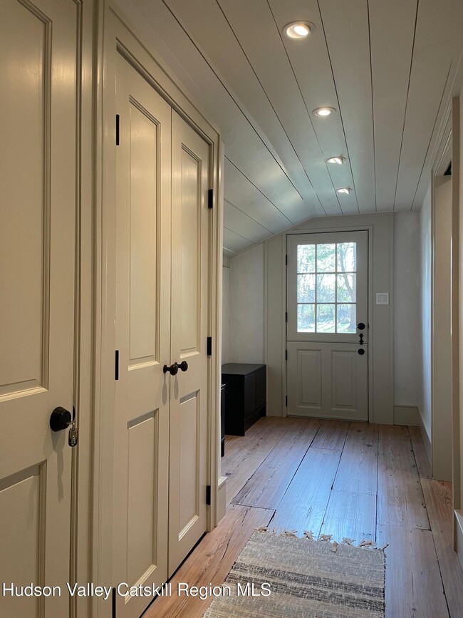 Building Photo - 416 Hapeman Hill Rd