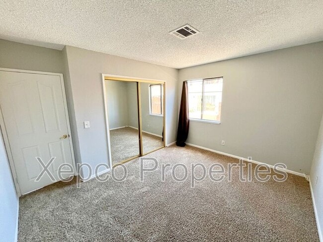 Building Photo - 77304 Ohio Ct
