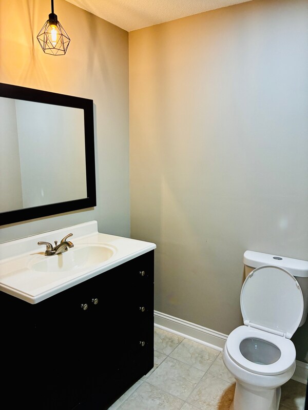 Building Photo - 6724 N Garfield Ave