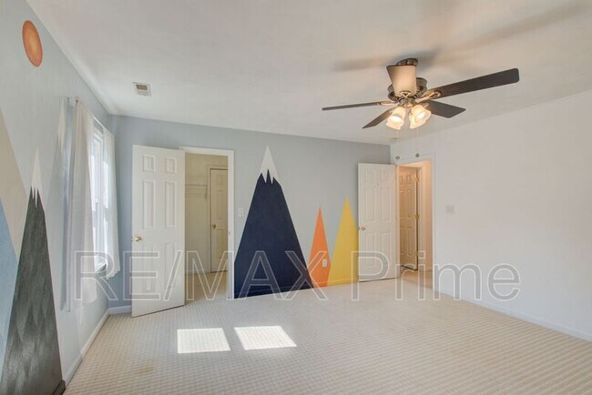 Building Photo - 427 Las Gaviotas Blvd