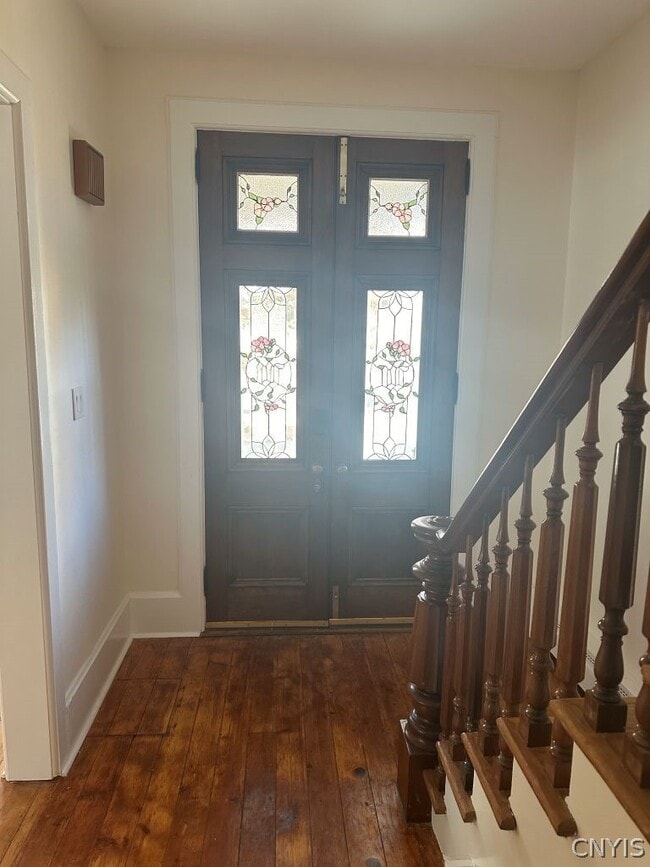 Building Photo - 206 E Genesee St