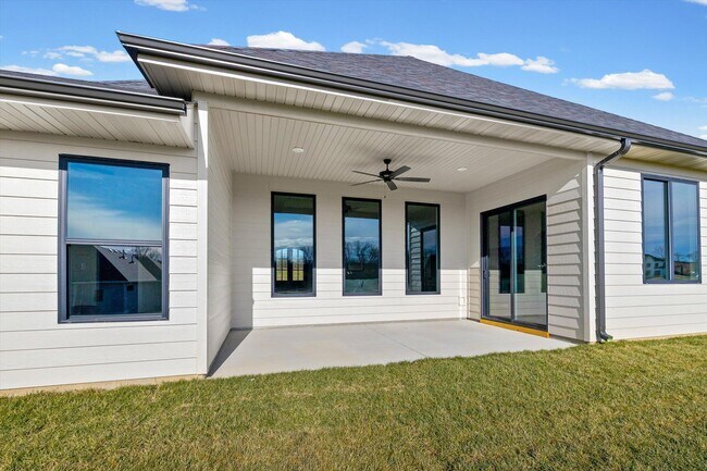 Building Photo - 2621 Easley Cabin Cir