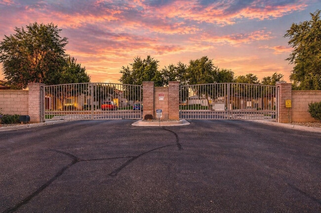 Building Photo - 2341 N 83rd Dr