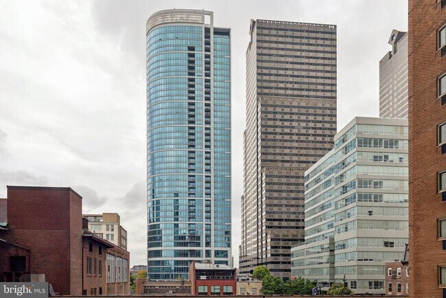 Building Photo - 2101 Chestnut St