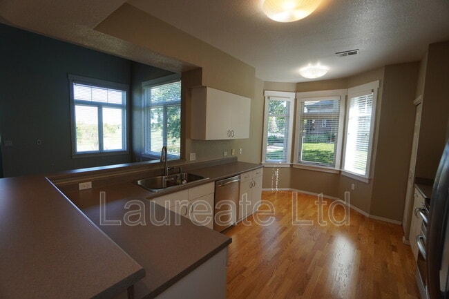 Building Photo - 6414 Silver Mesa Dr