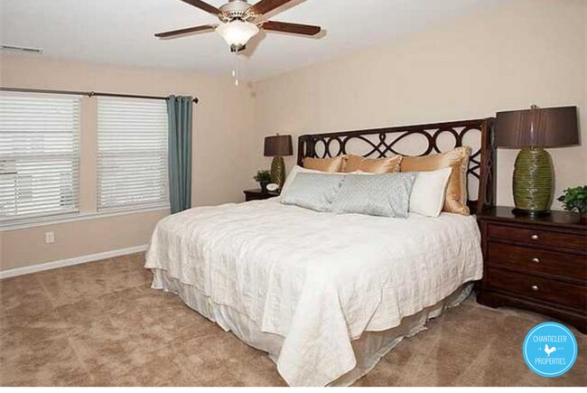 Building Photo - 2147 Sunny Cove Dr