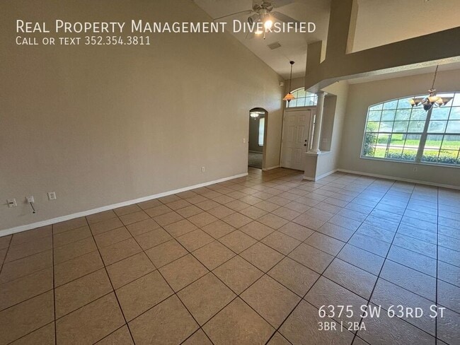 Building Photo - 6375 SW 63rd St