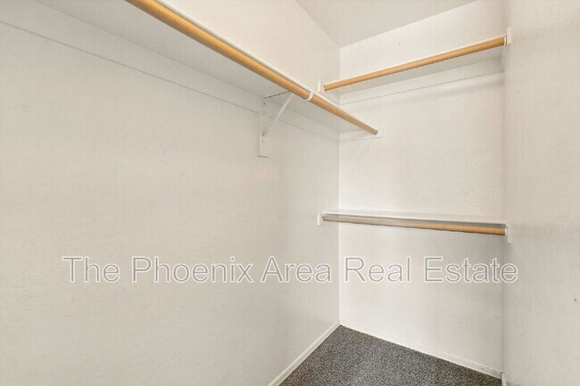 Building Photo - 16719 S 23rd St