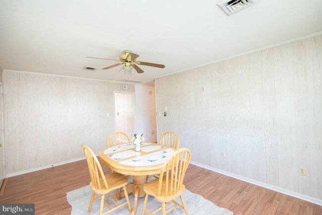 Building Photo - 110 Middle St