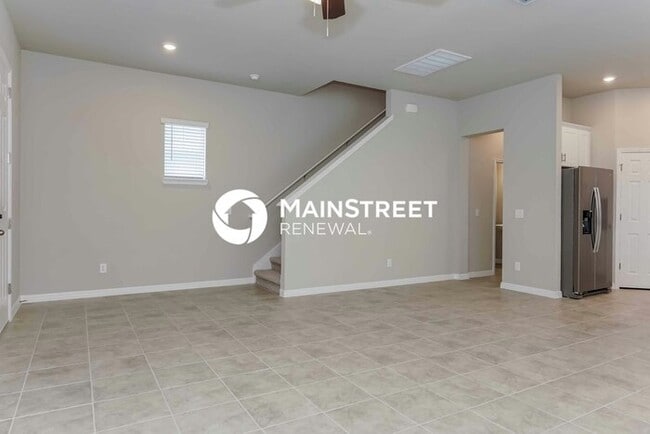 Building Photo - 3 Bedroom Pet-Friendly Home in New Smyrna ...