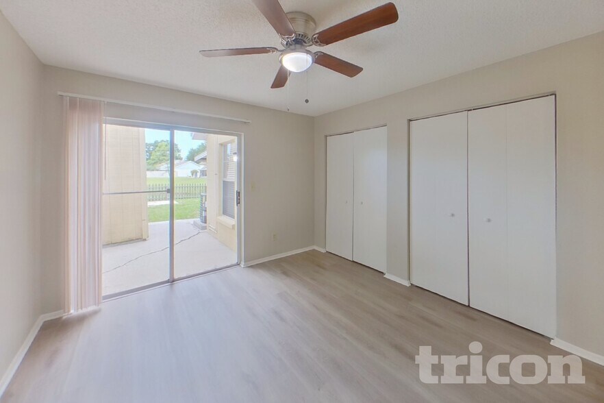Building Photo - 13311 Laraway Dr