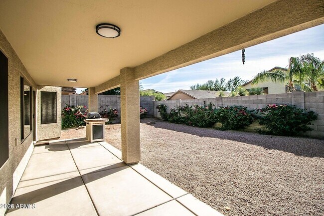 Building Photo - 7549 E Christmas Cholla Dr