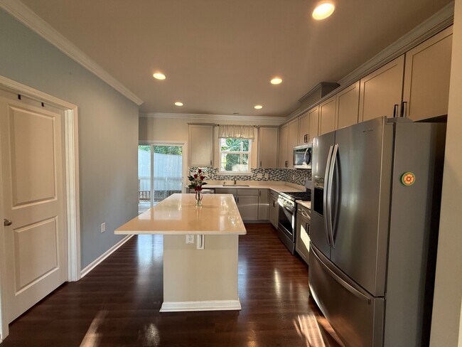 Building Photo - 2246 Red Knot Ln