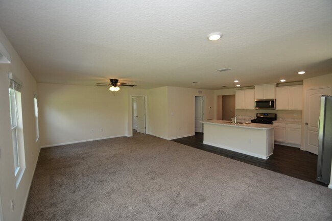 Building Photo - 664 Grand Reserve Dr