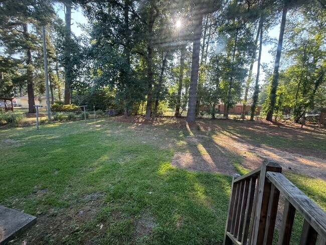 Building Photo - 209 Allendale Dr