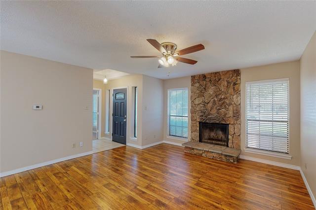 Building Photo - 1912 N Irving Heights Dr