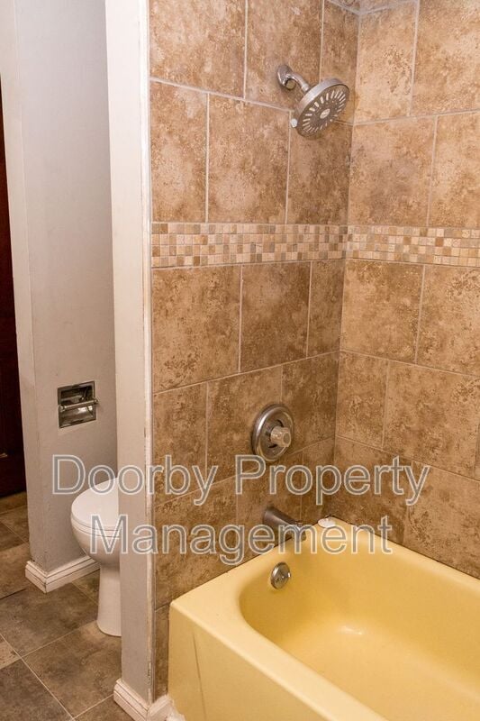 Building Photo - 3304 Harrison Pike