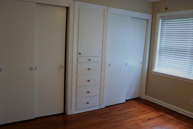Building Photo - Bossier City, LA - 71112 - Beautifully upd...
