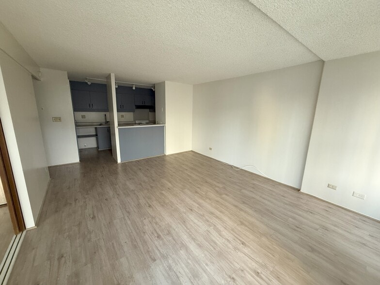 Living Room to Kitchen - 1621 Dole St