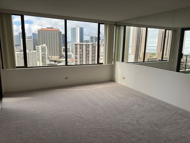 Primary Photo - Chateau Waikiki - 1/1/1 - $2,700- Includes...