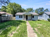 Building Photo - 110 Border Cir