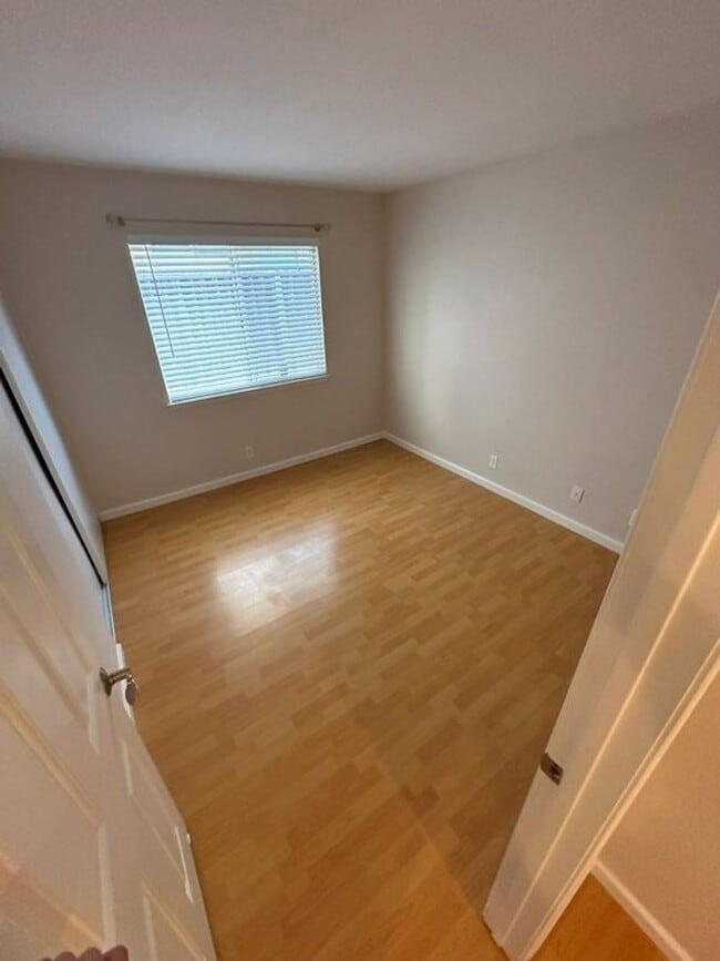 Building Photo - Nor Cal Realty, Inc. - 3 Bedroom 2  Bath w...