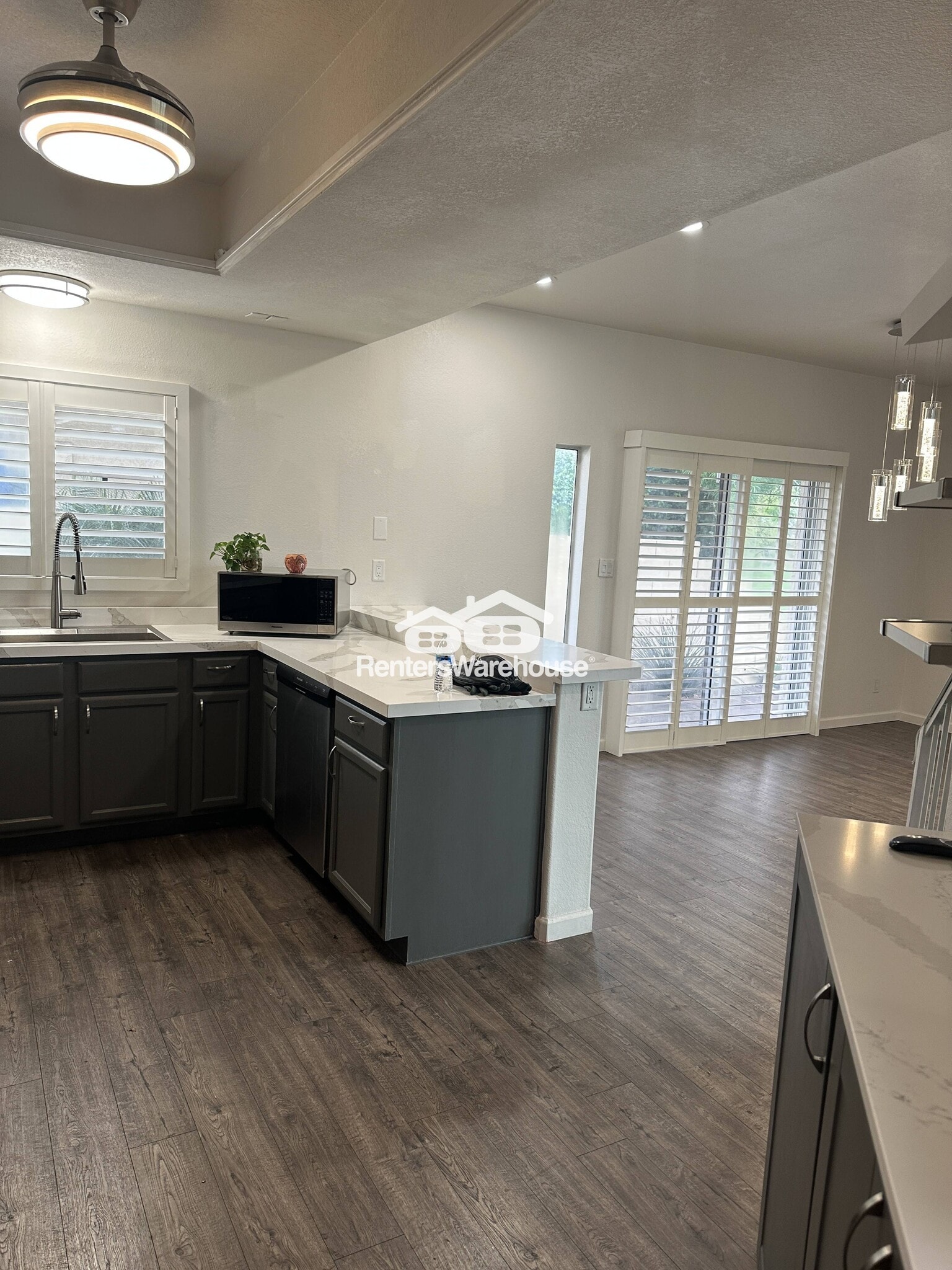 Building Photo - 8805 S 51st St