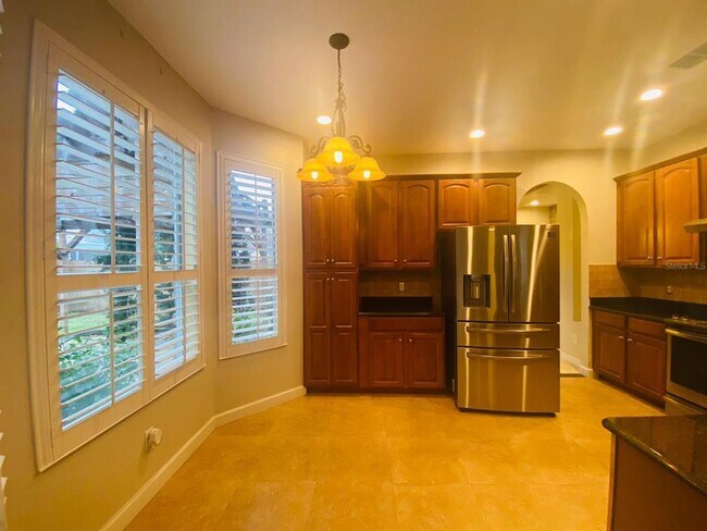 Building Photo - 3838 Regents Way