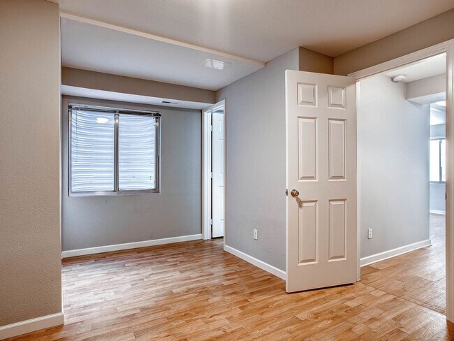 Building Photo - Gorgeous 4 Bed/3.5 Bath Home for Rent!