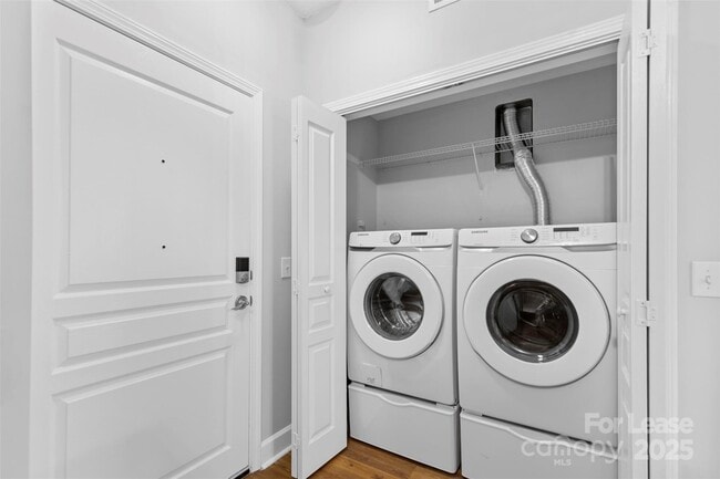 Building Photo - 1315 East Blvd