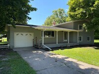 Building Photo - 3737 W Howell Rd