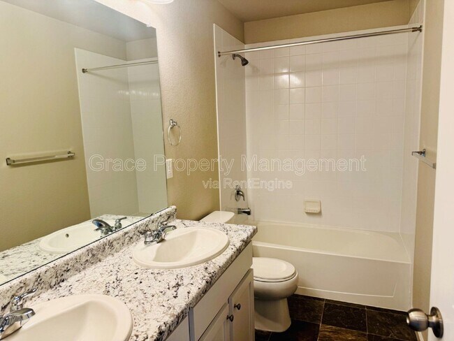 Building Photo - 1209 Huntington Ave