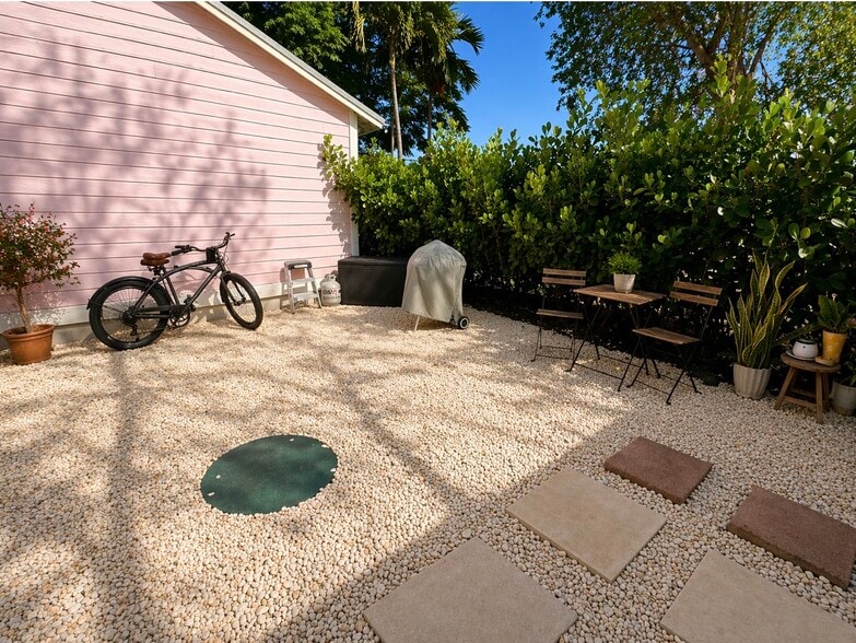Building Photo - 14720 SW 154th Ter